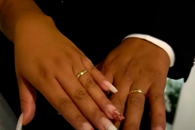Mãos de um homem e uma mulher com anel de casamento representando o tema do artigo: "O casamento civil anula contrato de união estável"?